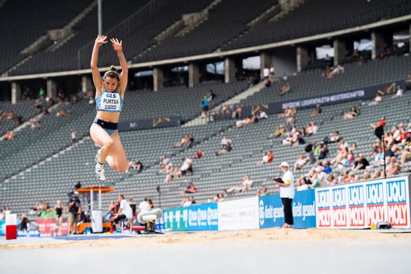 Maria Purtsa (LAC Erdgas Chemnitz) im Dreisprung waehrend der deutschen Leichtathletik-Meisterschaften im Olympiastadion am 25.06.2022 in Berlin